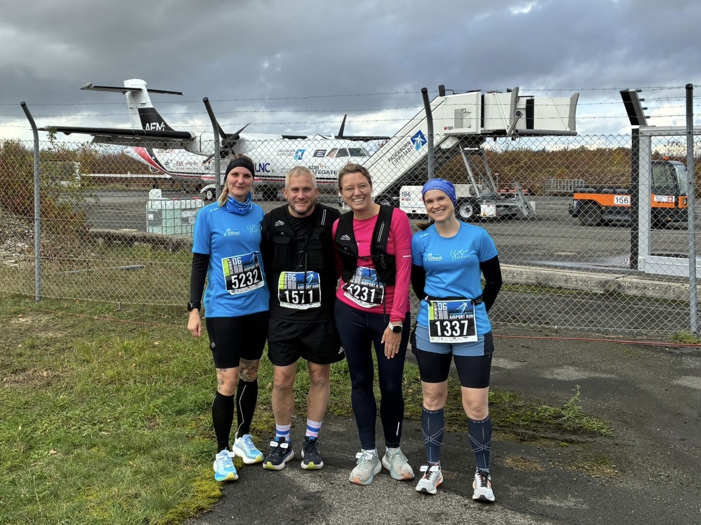 71ee4ed6-3e21-423d-bc10-4b1709c339f5 Nina, Matthias, Carolin und Michelle;<br />
Bild: Carolin Arend