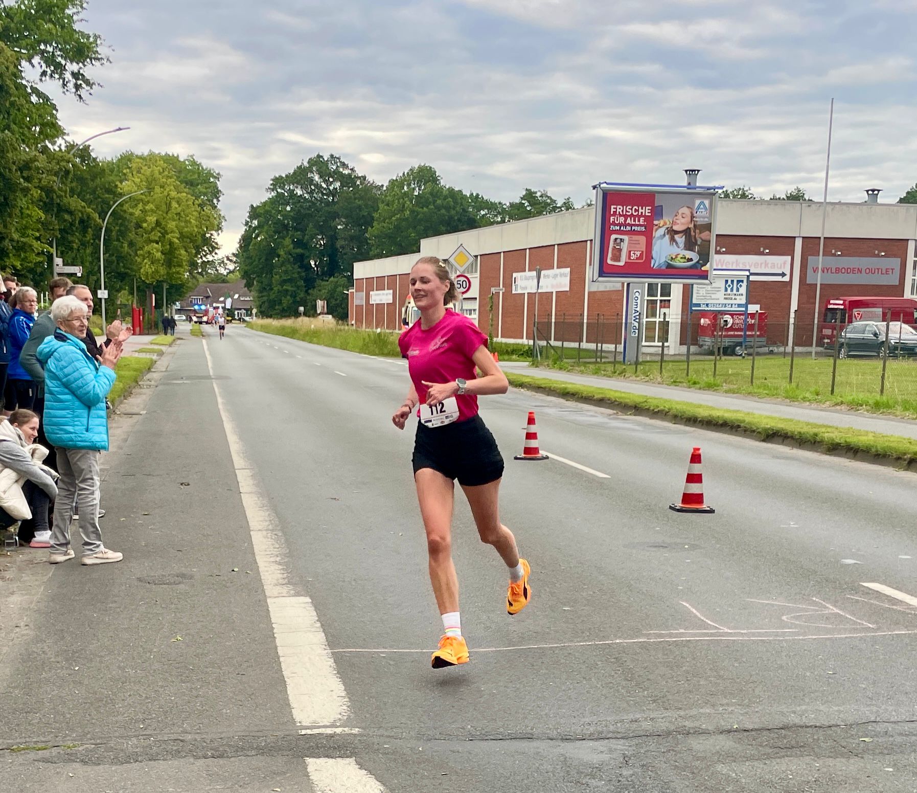 4bfffa3a-bab1-45cc-a909-b37ba5fe7ab0 Anna in Neuenkirchen;<br />
Bild: Anna Stengel
